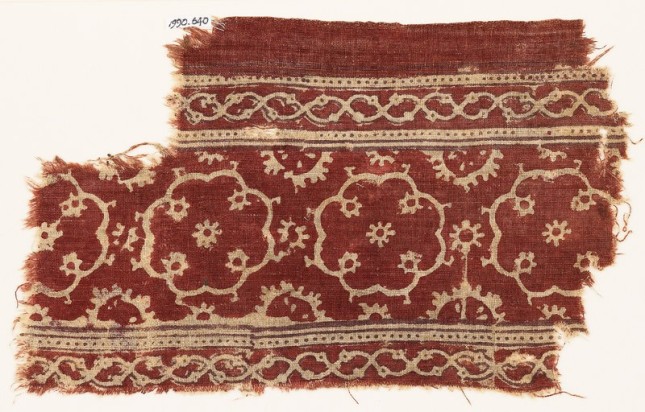 Cotton, block-printed with mordant, and dyed red and brown. Northwest India, traded to Egypt, 13th century, Newberry collection, Ashmolean Museum (EA1990.640).